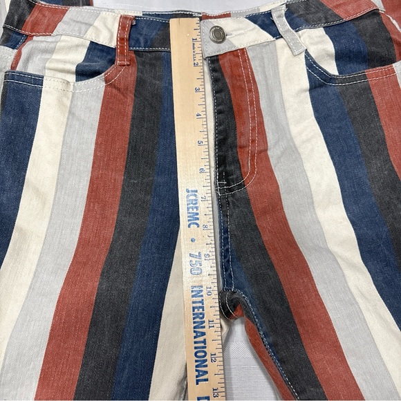 Saints & Heart Striped Flared Wide Leg Women's Jeans~Size L (approx 28x33) - Picture 9 of 14